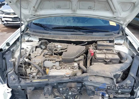 2015 Nissan Rogue Select S z USA, uszkodzony, nr VIN JN8AS5MV2FW756148